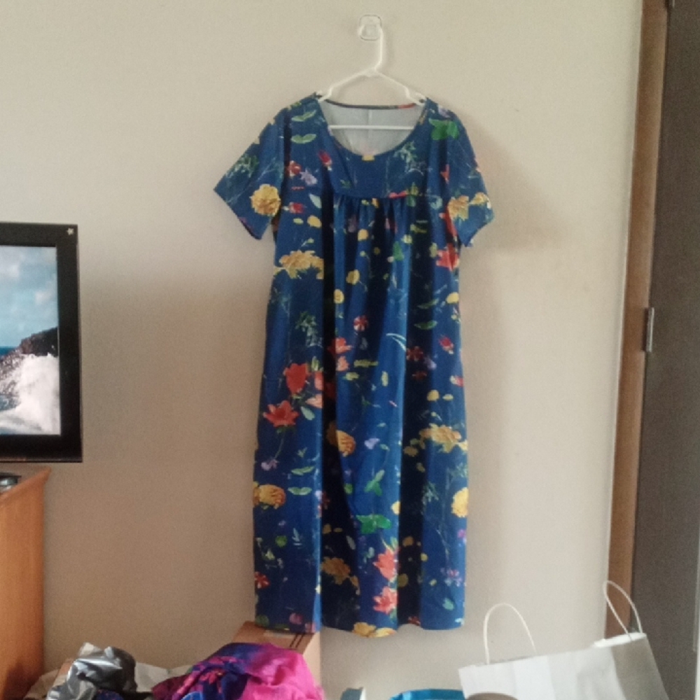 Source Unknown Blue High Low Dress with Elegant Design